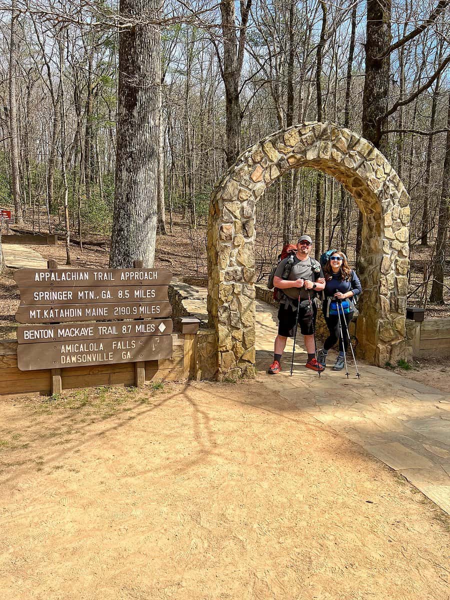 appalachian trail georgia start - approach trail arch