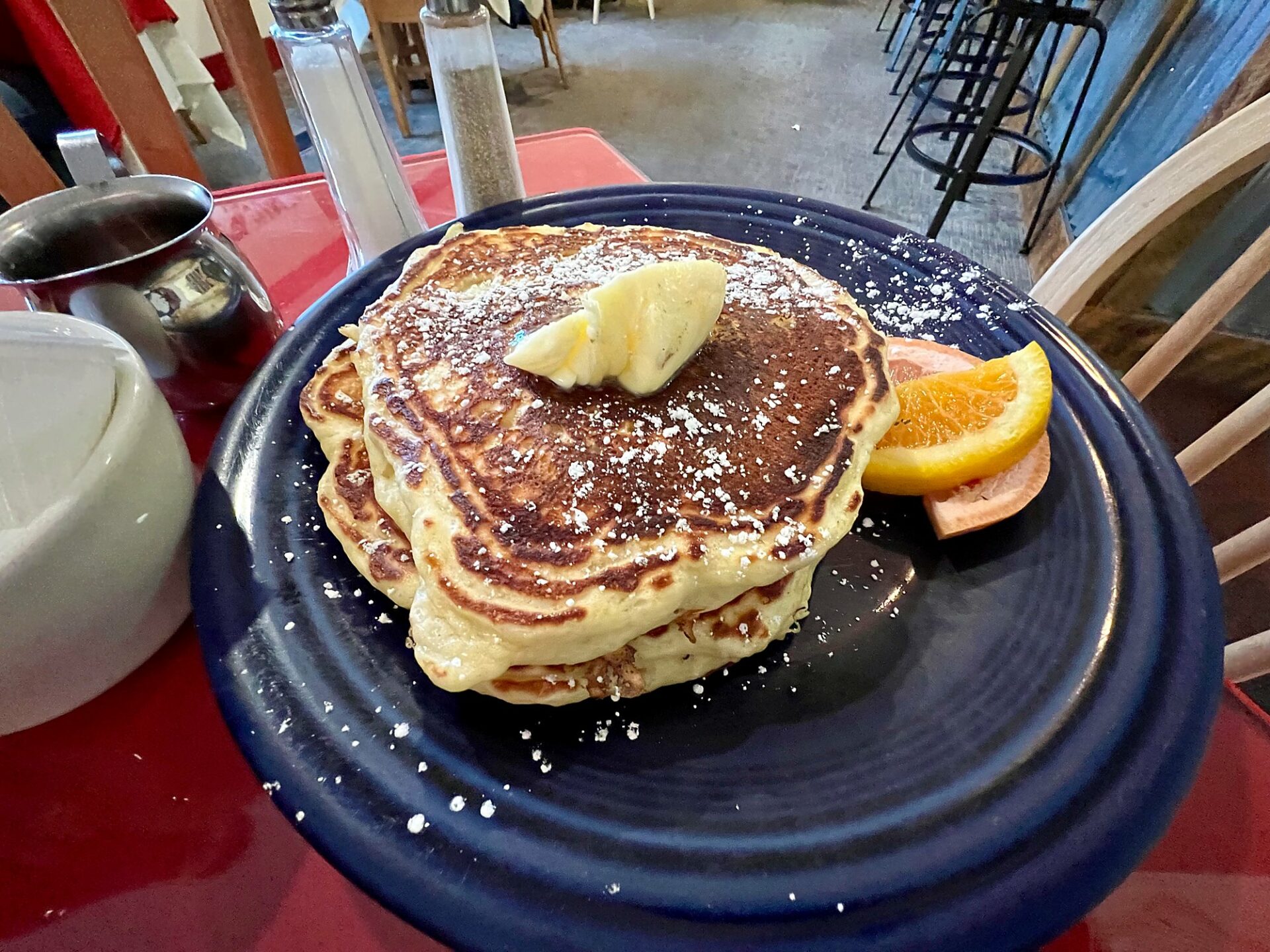 Pancakes at Little Rooster Café are mentioned in the podcast episode: Things To Do In Manchester Vermont