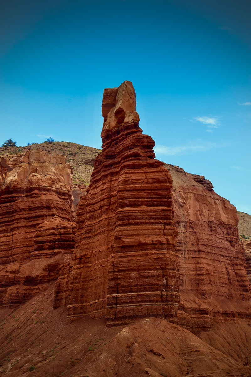 A towering sandstone monument near Petroglyph Panels in Capitol Reef National Park.