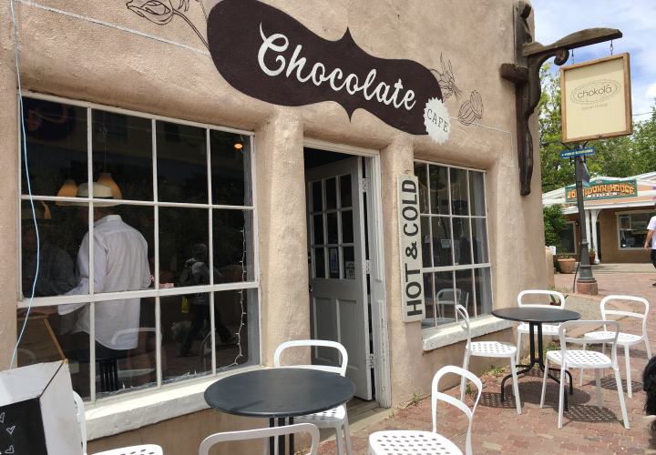 Chokola in Taos